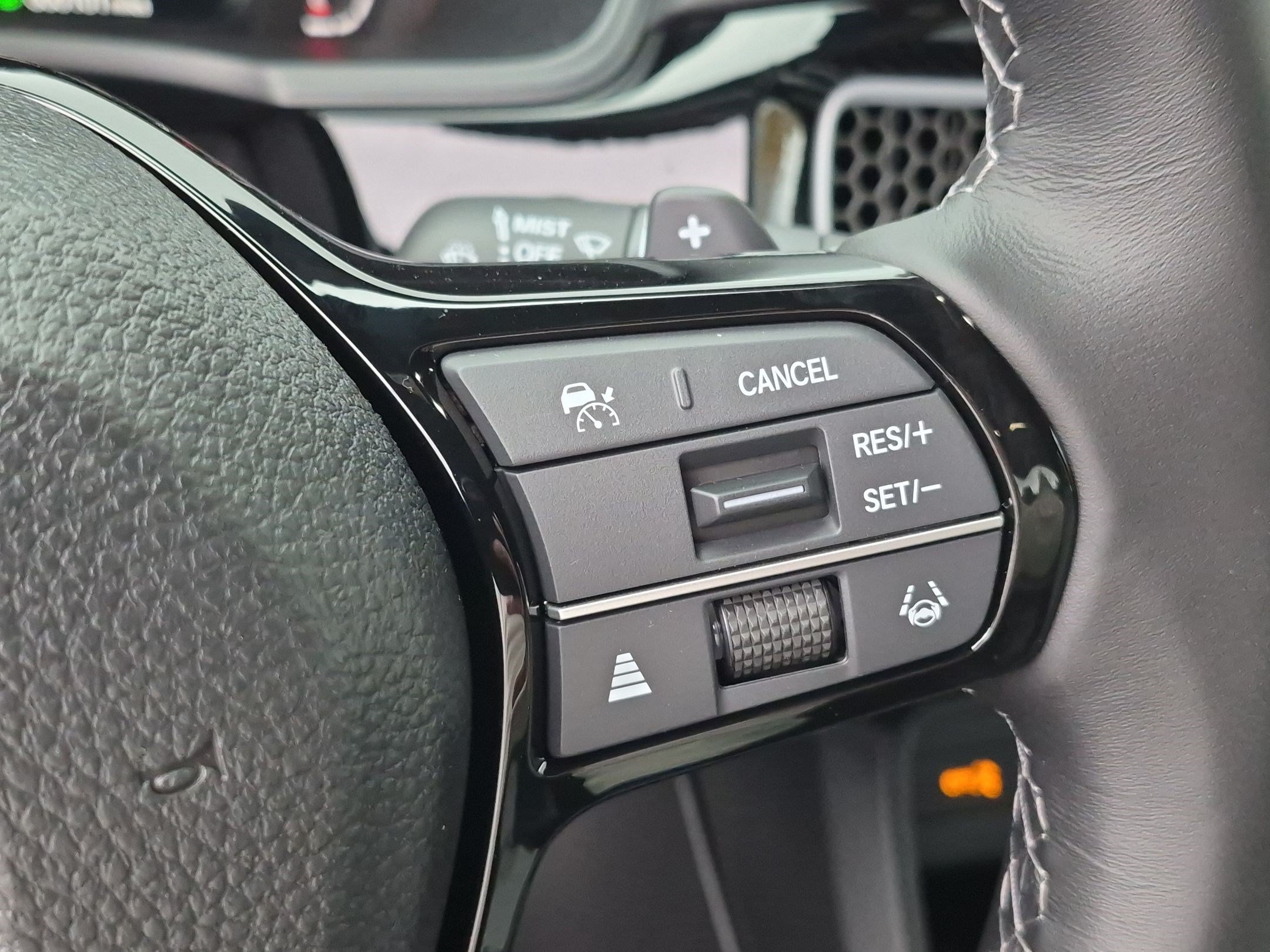 New 2026 Platinum White Pearl Honda Sport Touring image 30