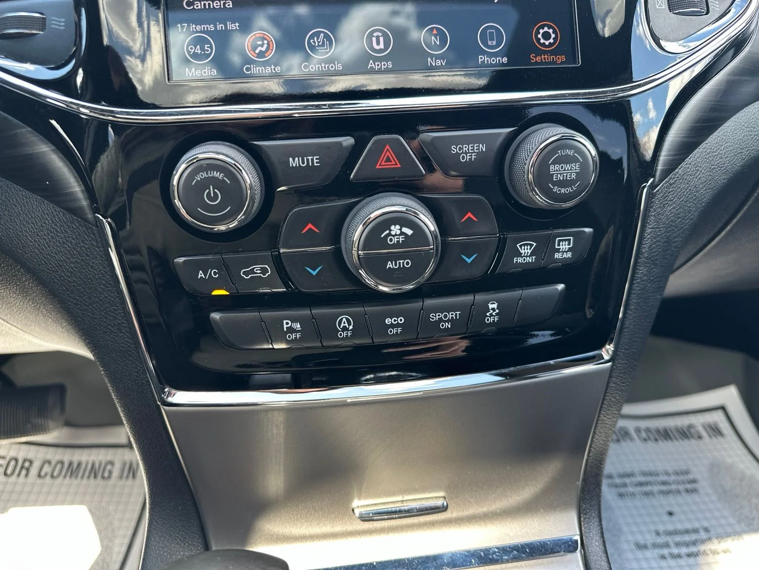 Used 2020 Red Jeep Altitude image 54