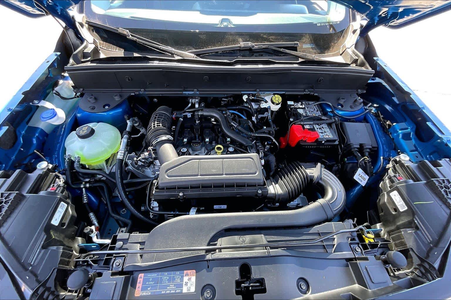 New 2026 Velocity Blue Metallic Ford Outer Banks® image 16