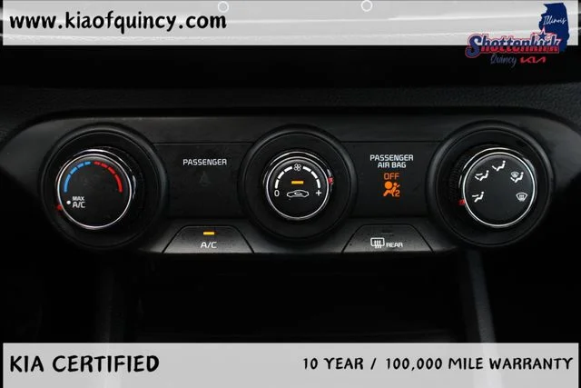 Used 2024 White Kia LXS image 29