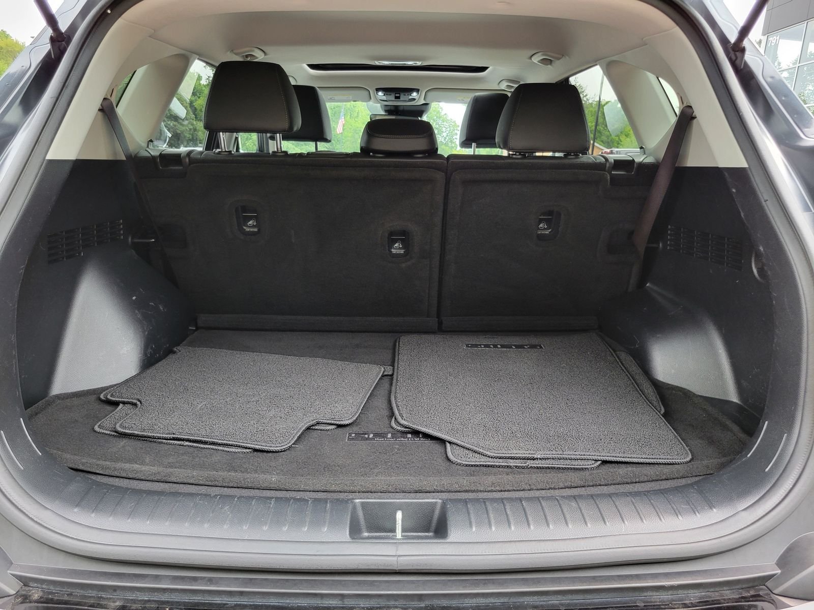 Certified Used 2024 Gray Kia EX image 31