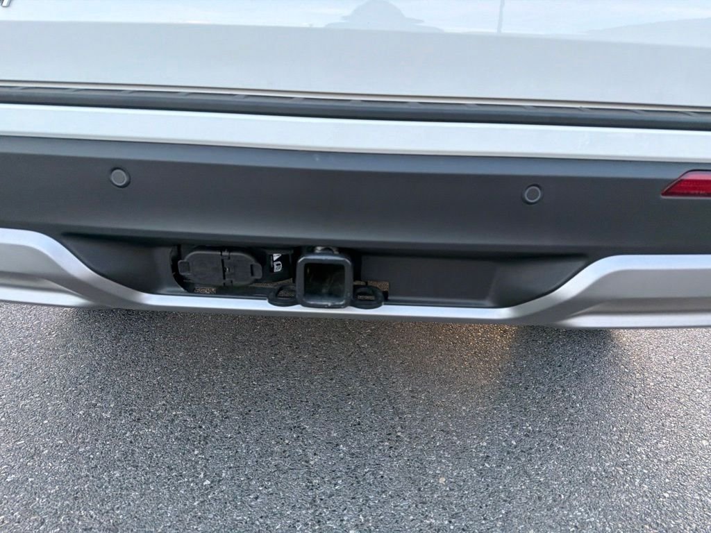 New 2026 Star White Metallic Tri-Coat Ford Platinum™ image 22
