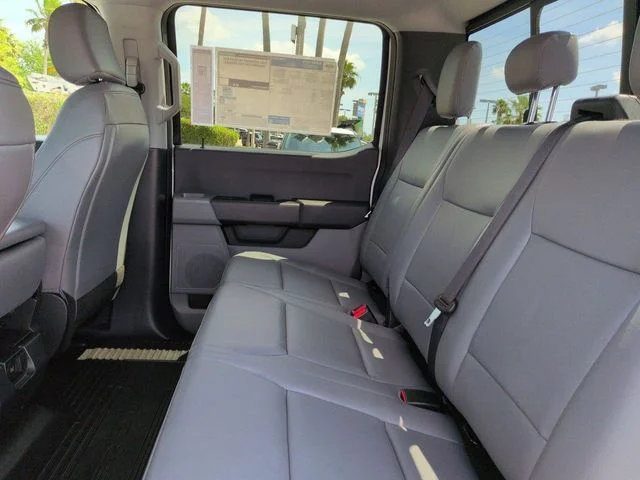 New 2026 Oxford White Ford F-450® XL image 13