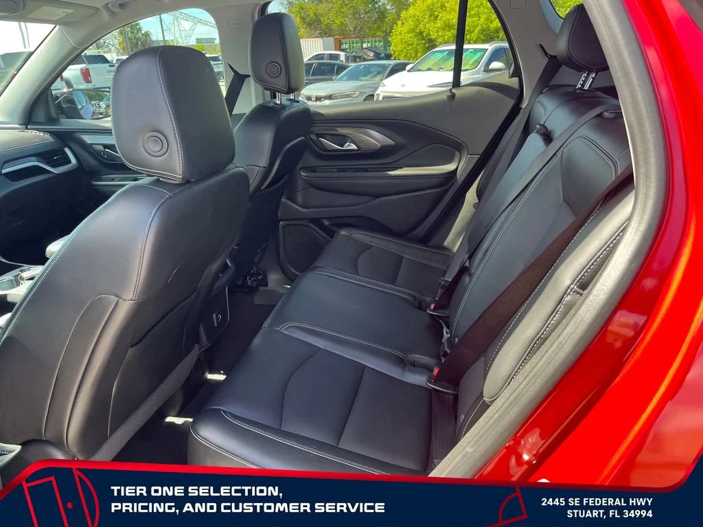 Used 2023 Volcanic Red Tintcoat GMC SLT image 11