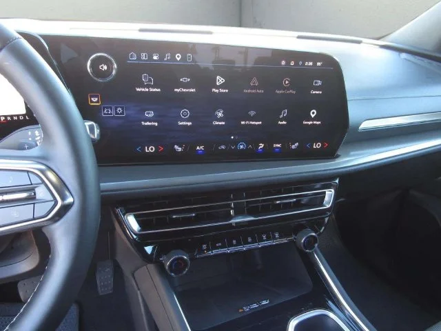 Used 2026 Black Metallic Chevrolet LT image 19