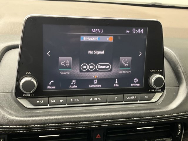Used 2021 Gun Metallic Nissan SL image 18