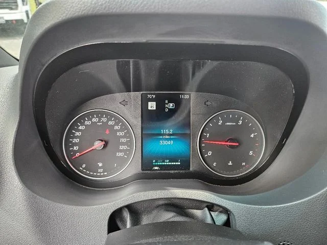 Used 2019  Mercedes-Benz Standard Roof V6 image 14