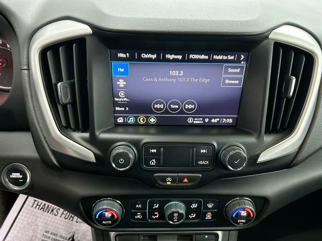 2024 GMC Terrain SLT - Photo 18