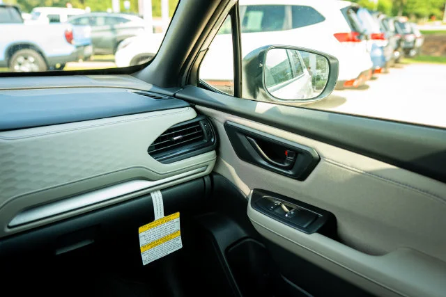 New 2026 Crystal White Pearl Subaru Premium image 30