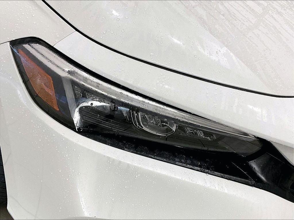Used 2024 White Honda LX image 30