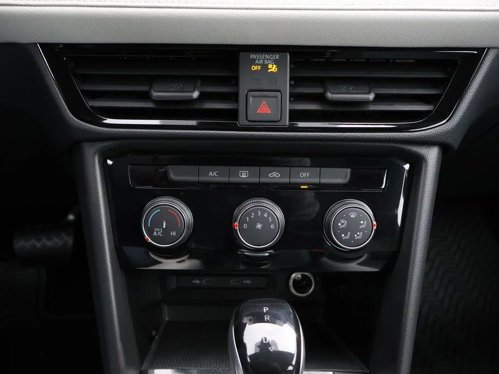New 2026 Silver Volkswagen 1.5T S image 18