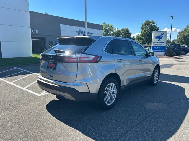 Used 2024 Silver Metallic Ford SEL image 7