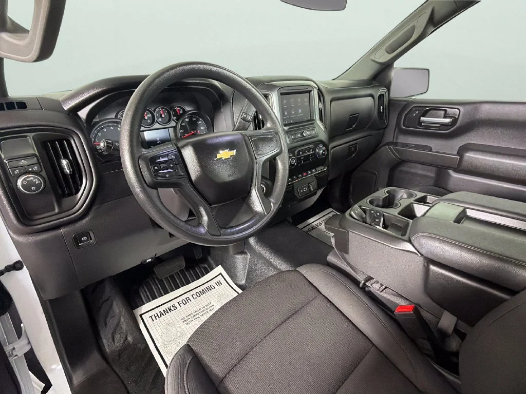 Used 2025 Summit White Chevrolet WT image 19