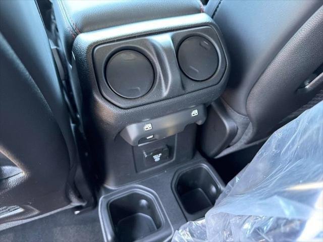 New 2026 Black Clear-Coat Exterior Paint Jeep Rubicon image 15