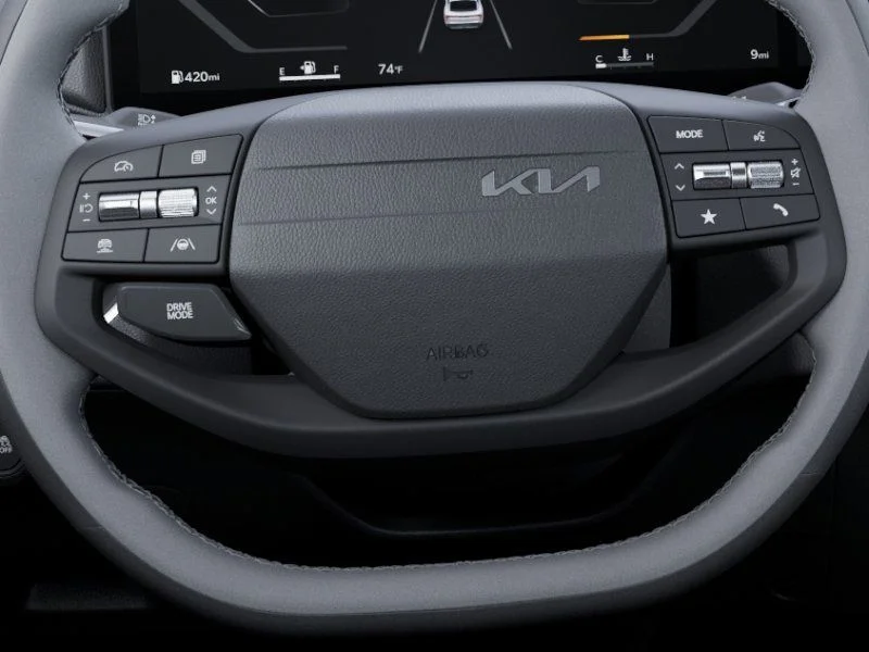 2025 Kia K4 EX - Photo 26