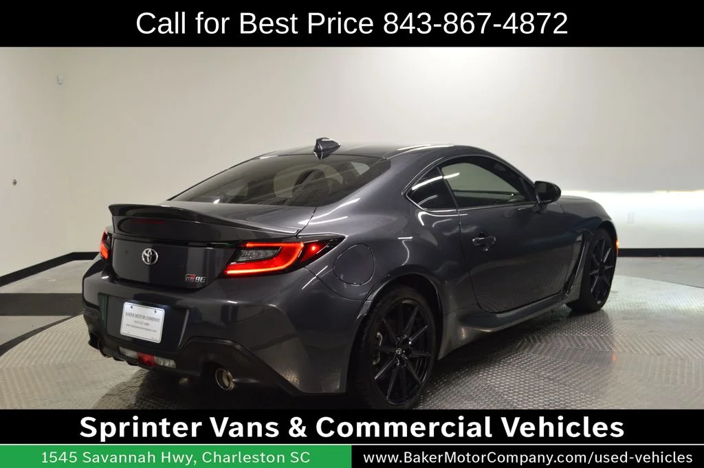 Used 2023 Pavement Toyota Premium image 7