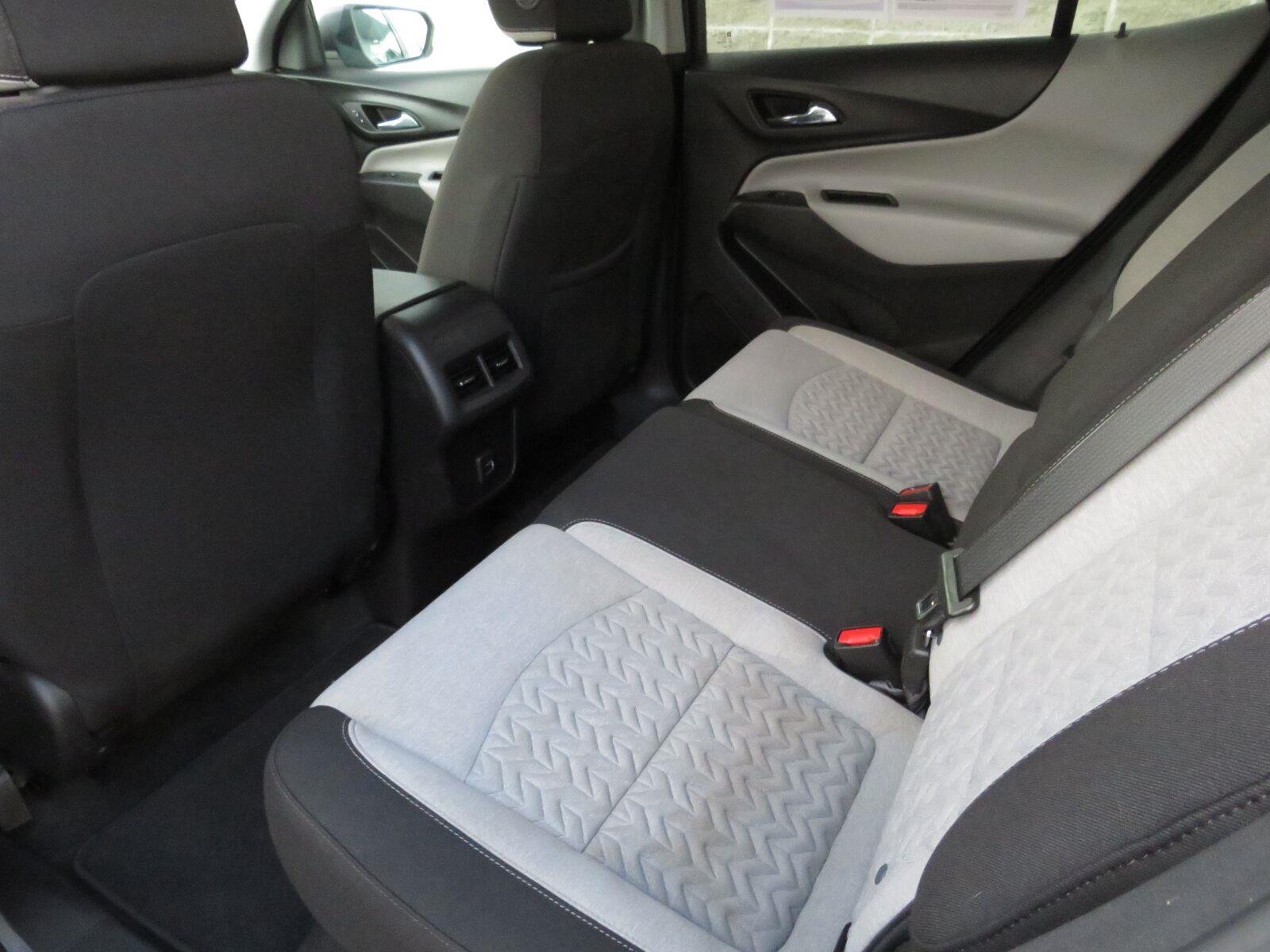 Used 2024 STERLING GRAY METALLIC Chevrolet  image 25