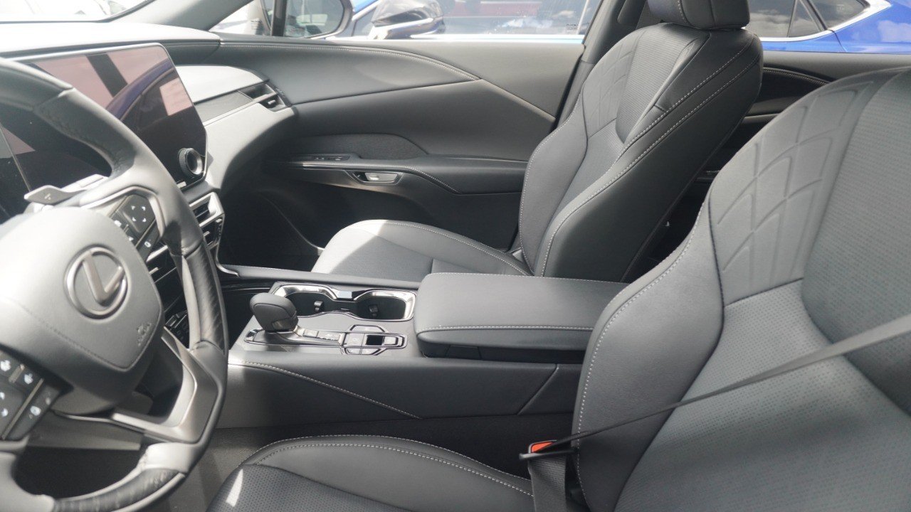 Certified Used 2026 SONIC CHROME Lexus RX 350h Premium+ image 8