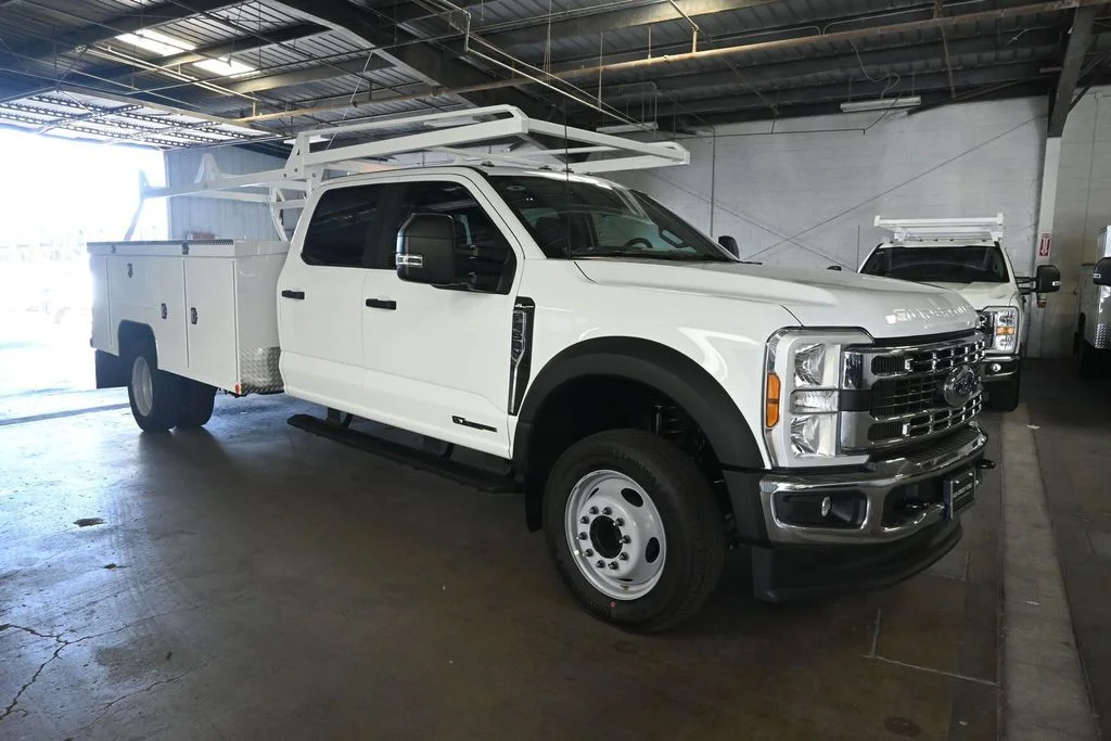 New 2026 Oxford White Ford XL image 1