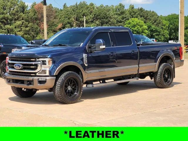 Used 2020  Ford XL image 4