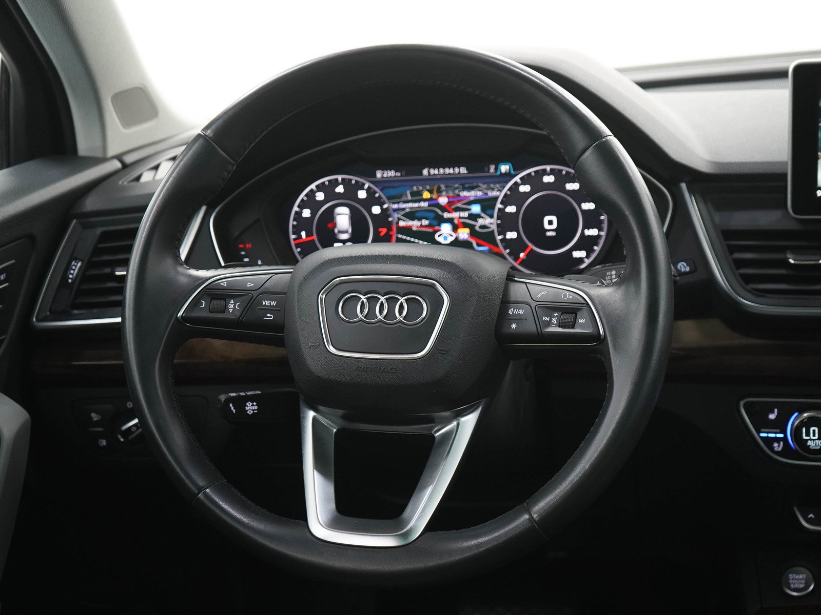 Used 2018 Moonlight Blue Audi quattro image 17