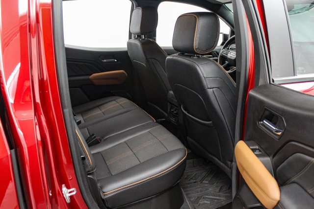 2024 GMC Canyon AT4 - Photo 17
