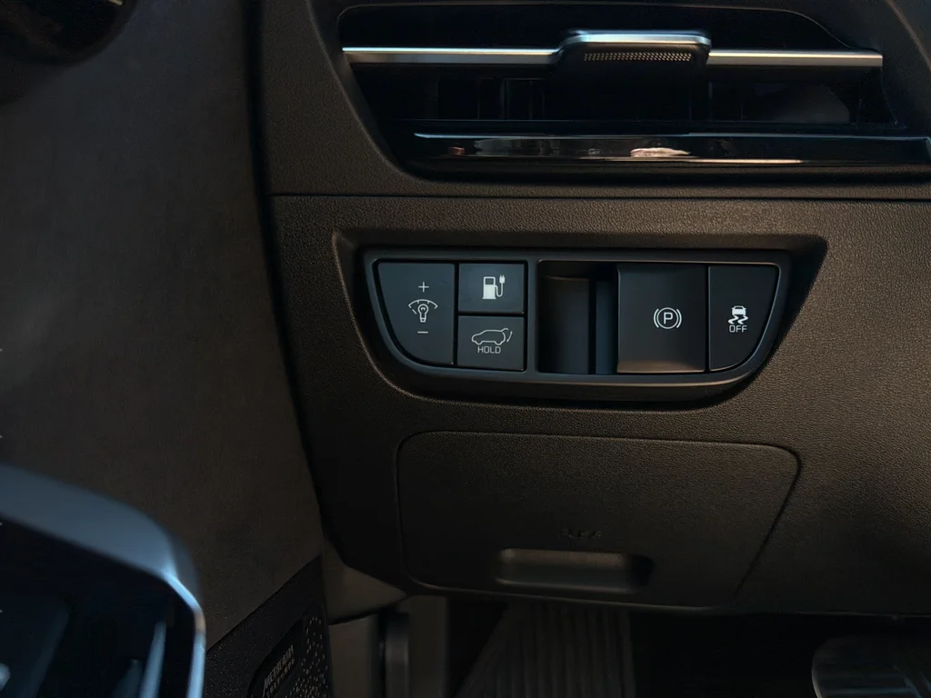 Certified Used 2023 Snow White Pearl Kia GT image 20