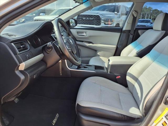 Certified Used 2017 CELESTIAL SILVER Toyota  image 15
