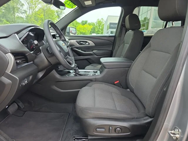 Used 2023 Gray Chevrolet LT image 10