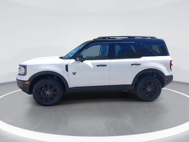 Used 2025 White Ford Badlands image 2
