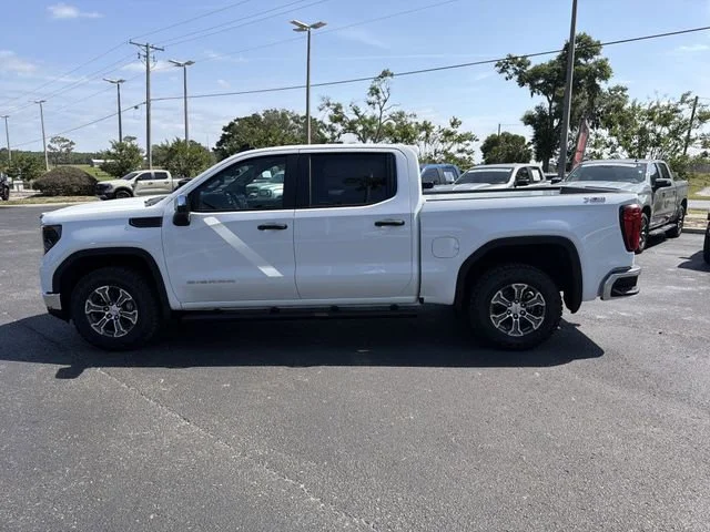 New 2026 Summit White GMC Pro image 8