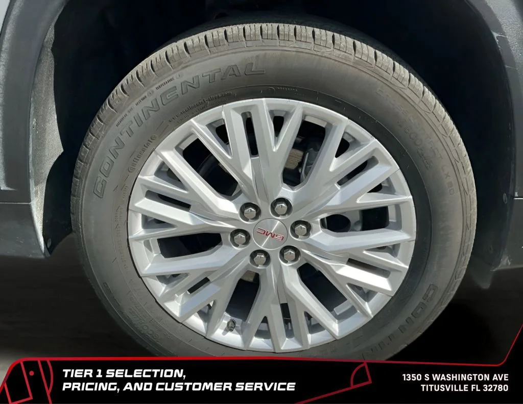 New 2026 Sterling Metallic GMC Elevation image 15