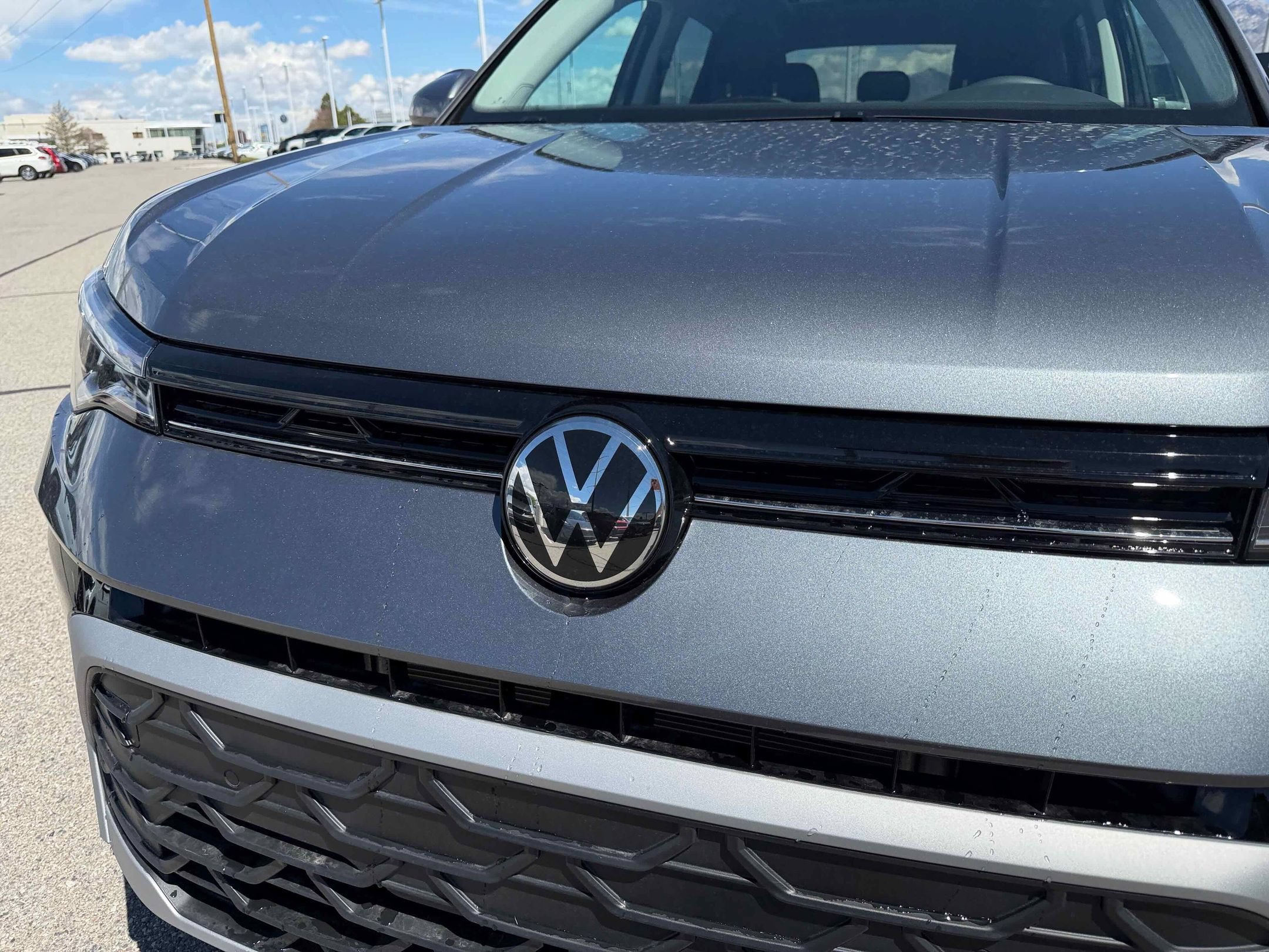 New 2026 Platinum Gray Volkswagen SE image 12