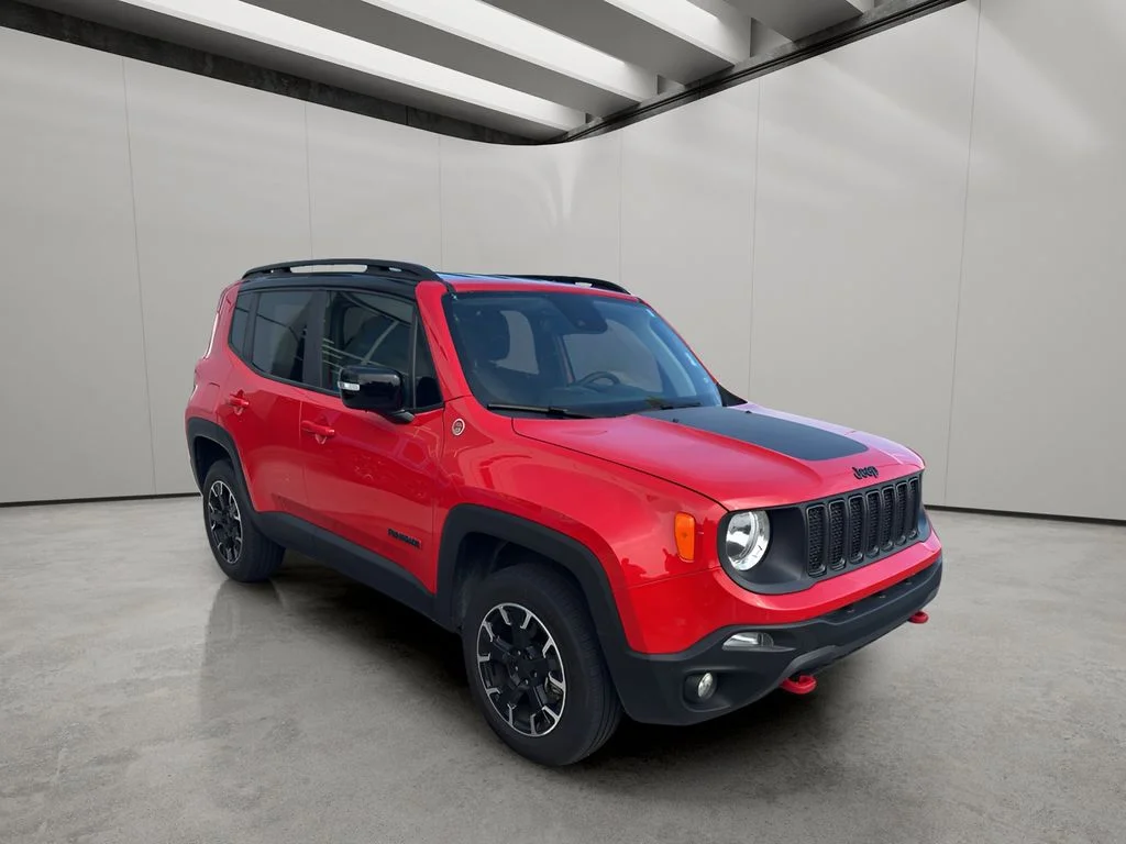 Used 2023 Colorado Red Clearcoat Jeep Trailhawk image 7