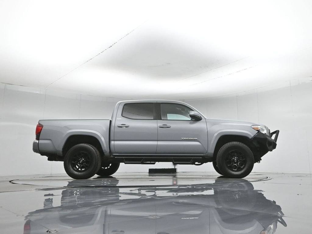 Used 2019 Gray Toyota SR5 image 51