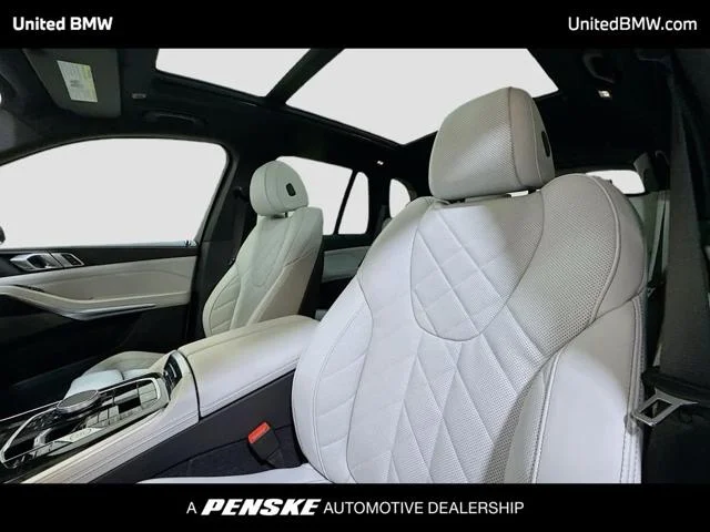 New 2026 Alpine White BMW X5 40i image 5