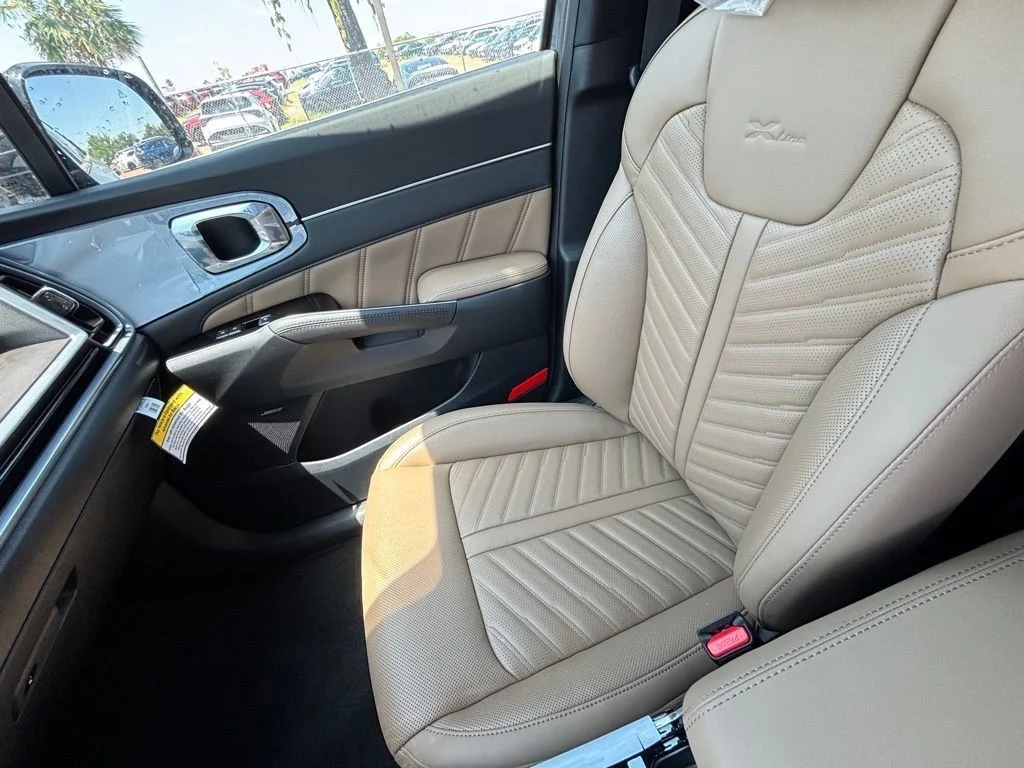2025 Kia Sorento X-Line SX Prestige - Photo 13