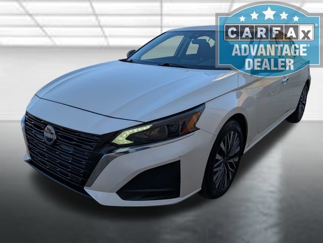 2025 Nissan Altima SV - Photo 23