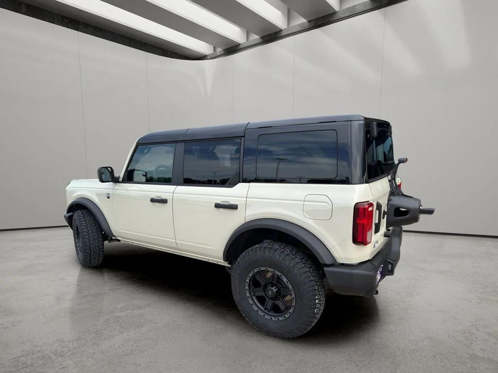 New 2026 Desert Sand Ford Big Bend® image 2