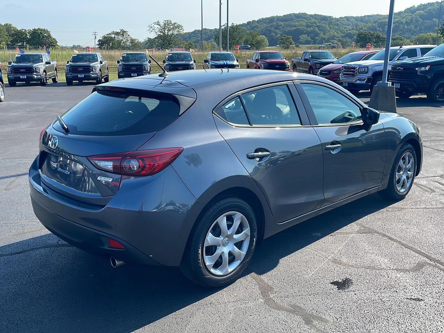 Used 2016 Meteor Gray Mica Mazda i Sport image 5