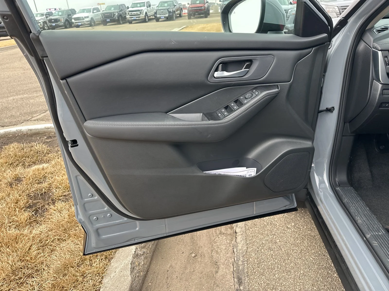 New 2026 Boulder Gray Pearl Nissan SV image 13