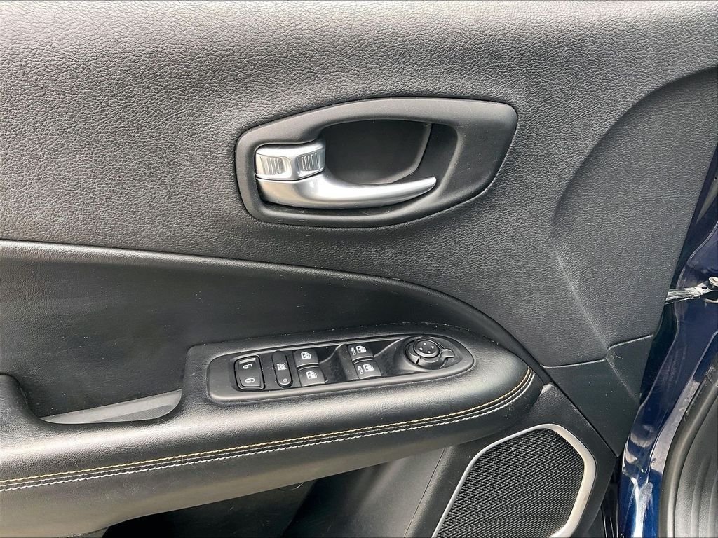 Used 2021 Jazz Blue Pearlcoat Jeep Latitude image 35