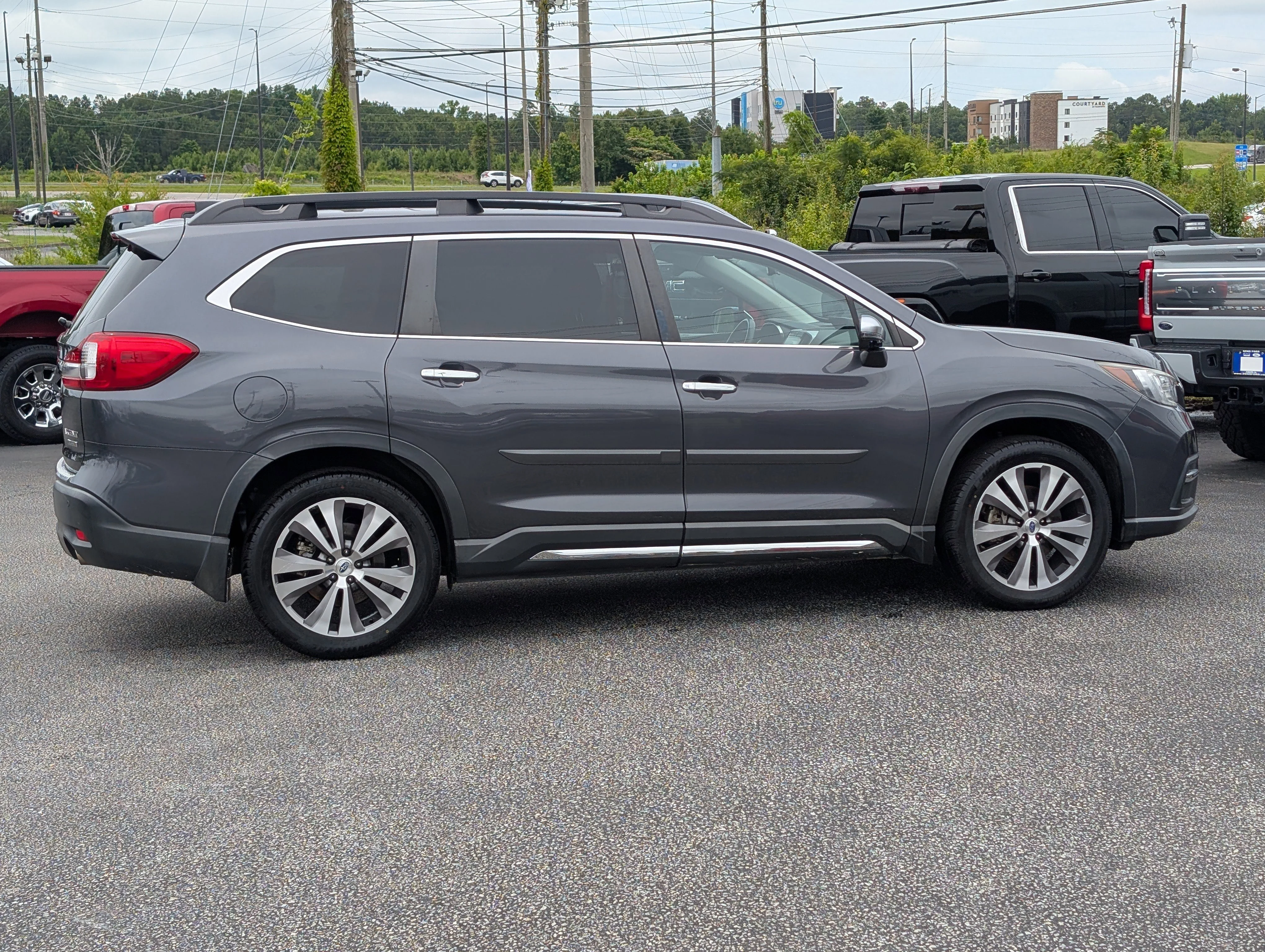 Used 2020 Magnetite Gray Metallic Subaru Touring image 8