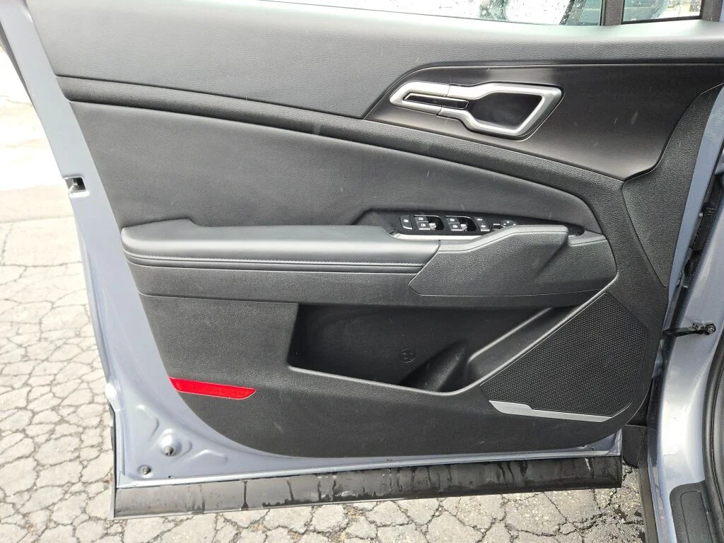 2024 Kia Sportage EX - Photo 20