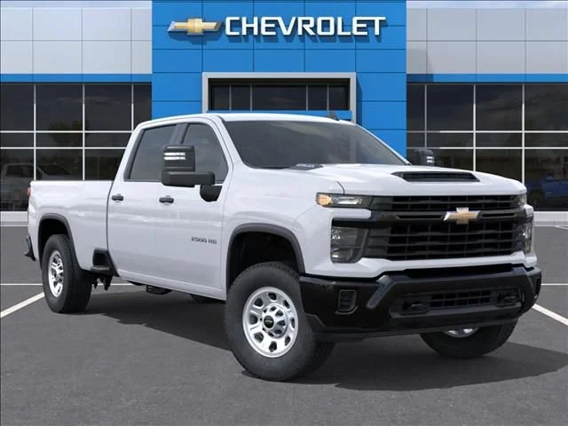 New 2026 Summit White Chevrolet WT image 7