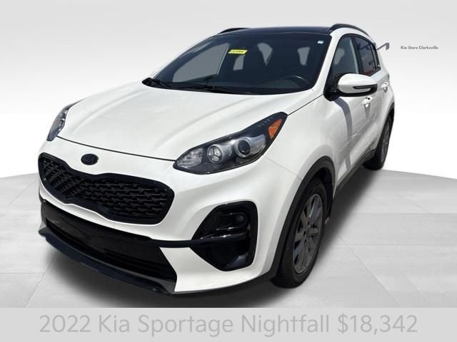 Certified Used 2022 Snow White Pearl Kia Nightfall image 4