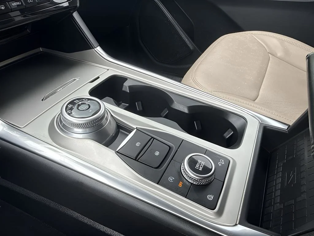 2023 Ford Explorer Limited - Photo 21
