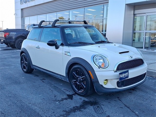 Used 2012 MINI Cooper S with VIN WMWSV3C55CTY26412 for sale in Turnersville, NJ
