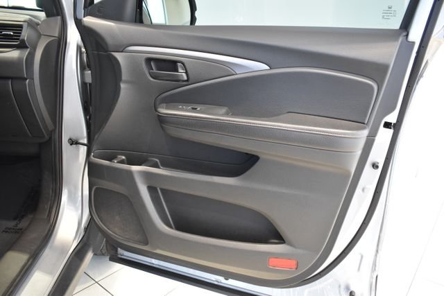 Used 2022 Silver Honda TrailSport image 12