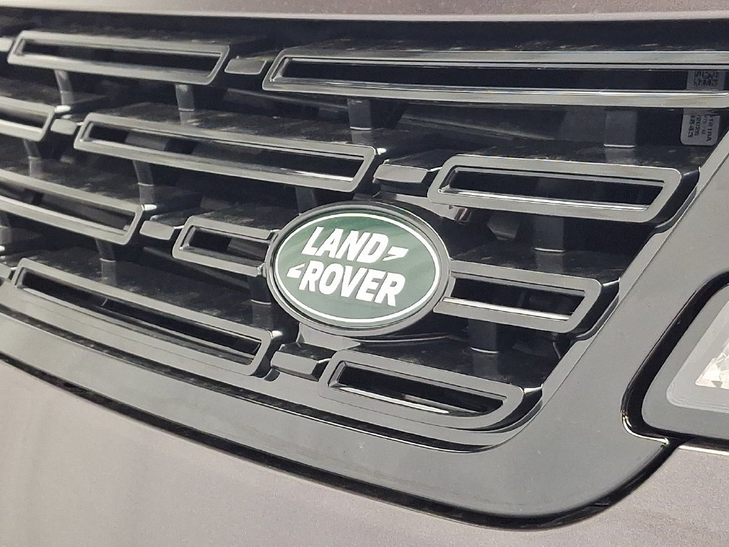 New 2027 Charente Grey Land Rover Dynamic SE image 22